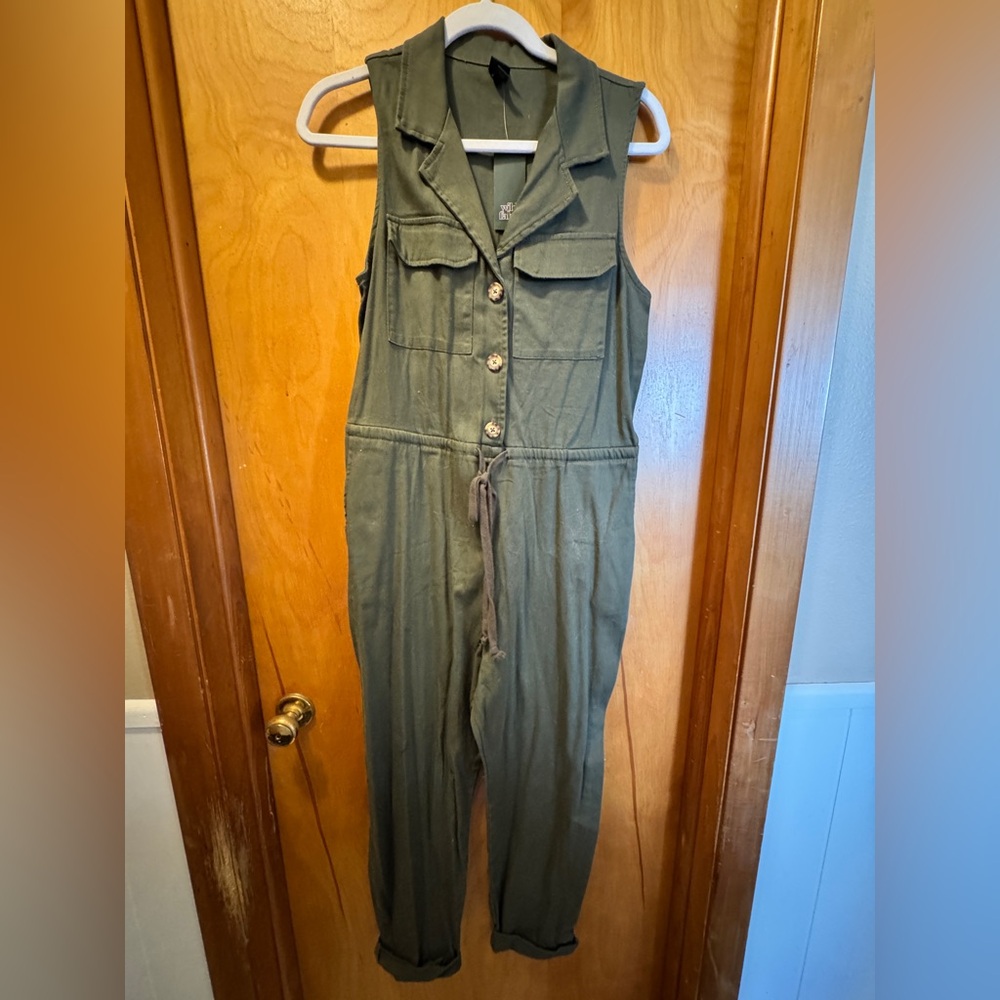 wild fable Olive Green Sleeveless Utility Jumpsuit